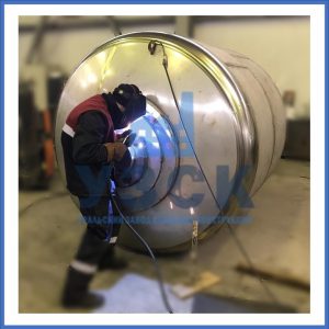 Купить баки и ёмкости из нержавеющей стали от завода УЗСК в Узгене